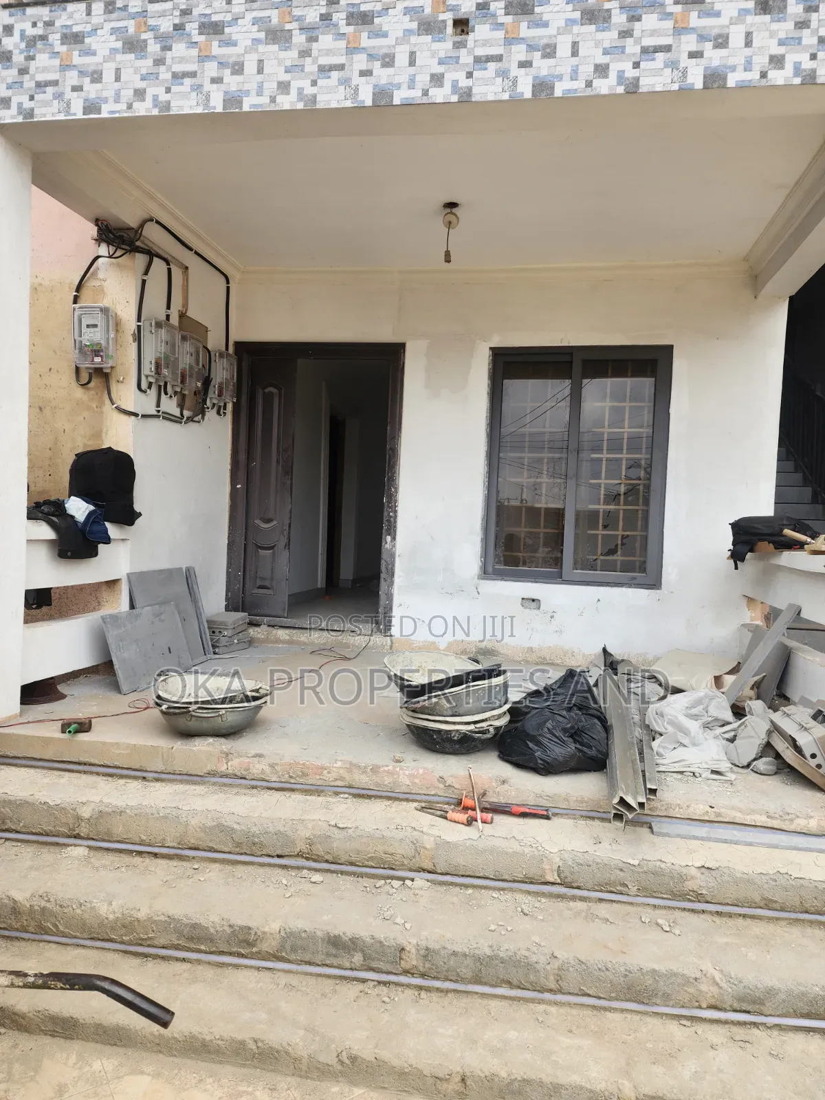 2bdrm Mansion in Oka Properties And, Cemetery Area for rent in Cemetery Area
