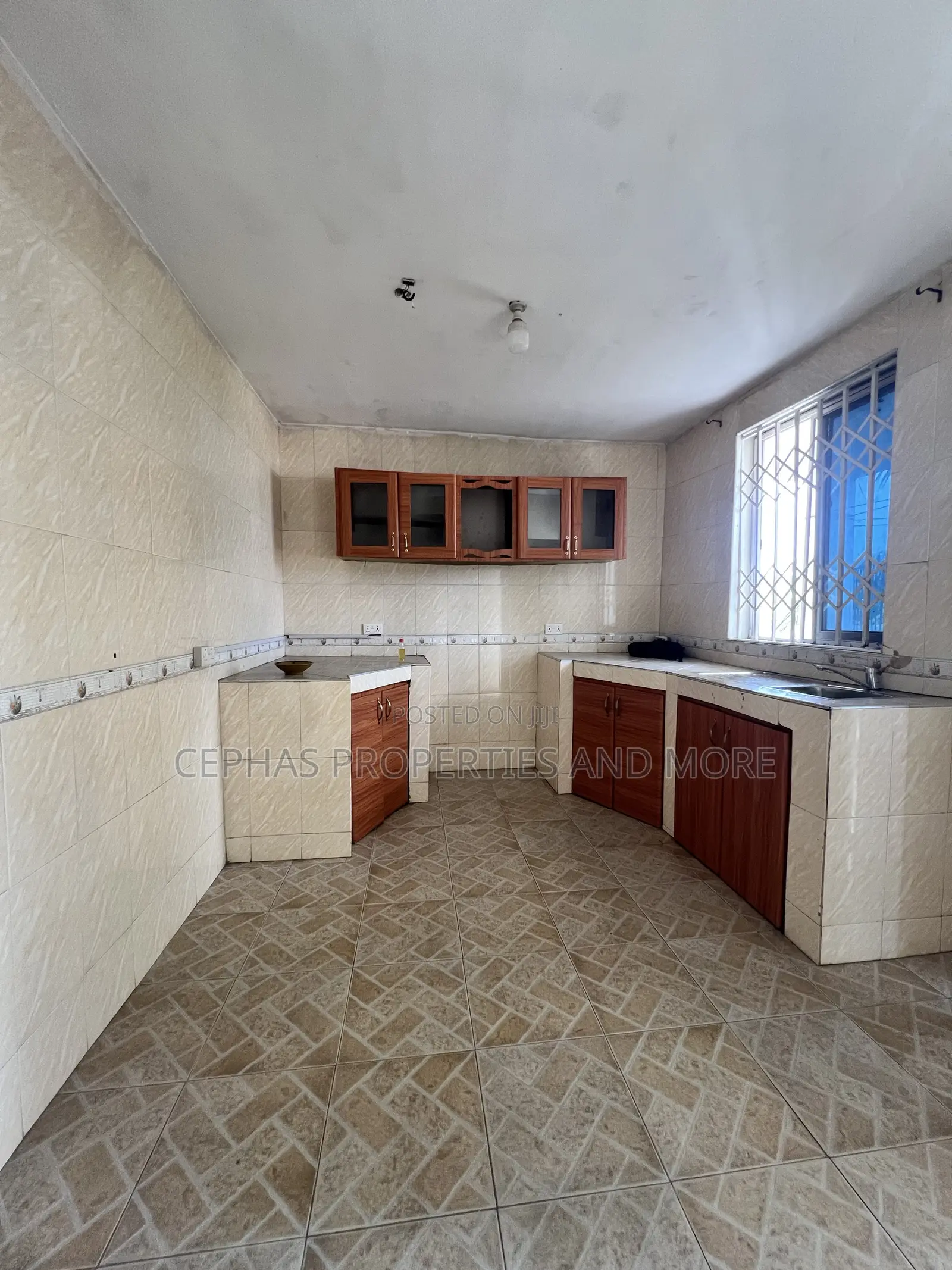 2bdrm Apartment in Ashongman Estate for rent in Ashomang Estate
