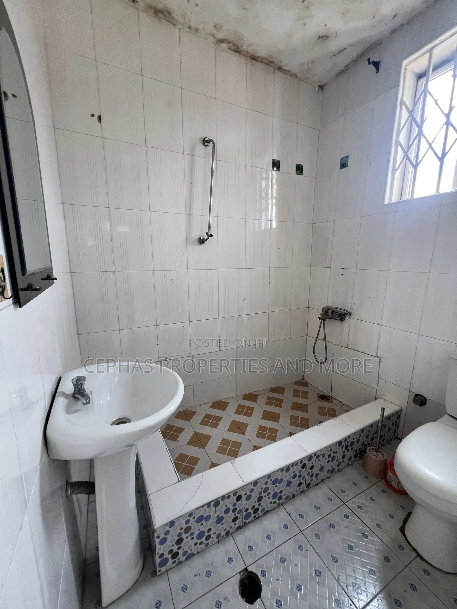 2bdrm Apartment in Ashongman Estate for rent in Ashomang Estate