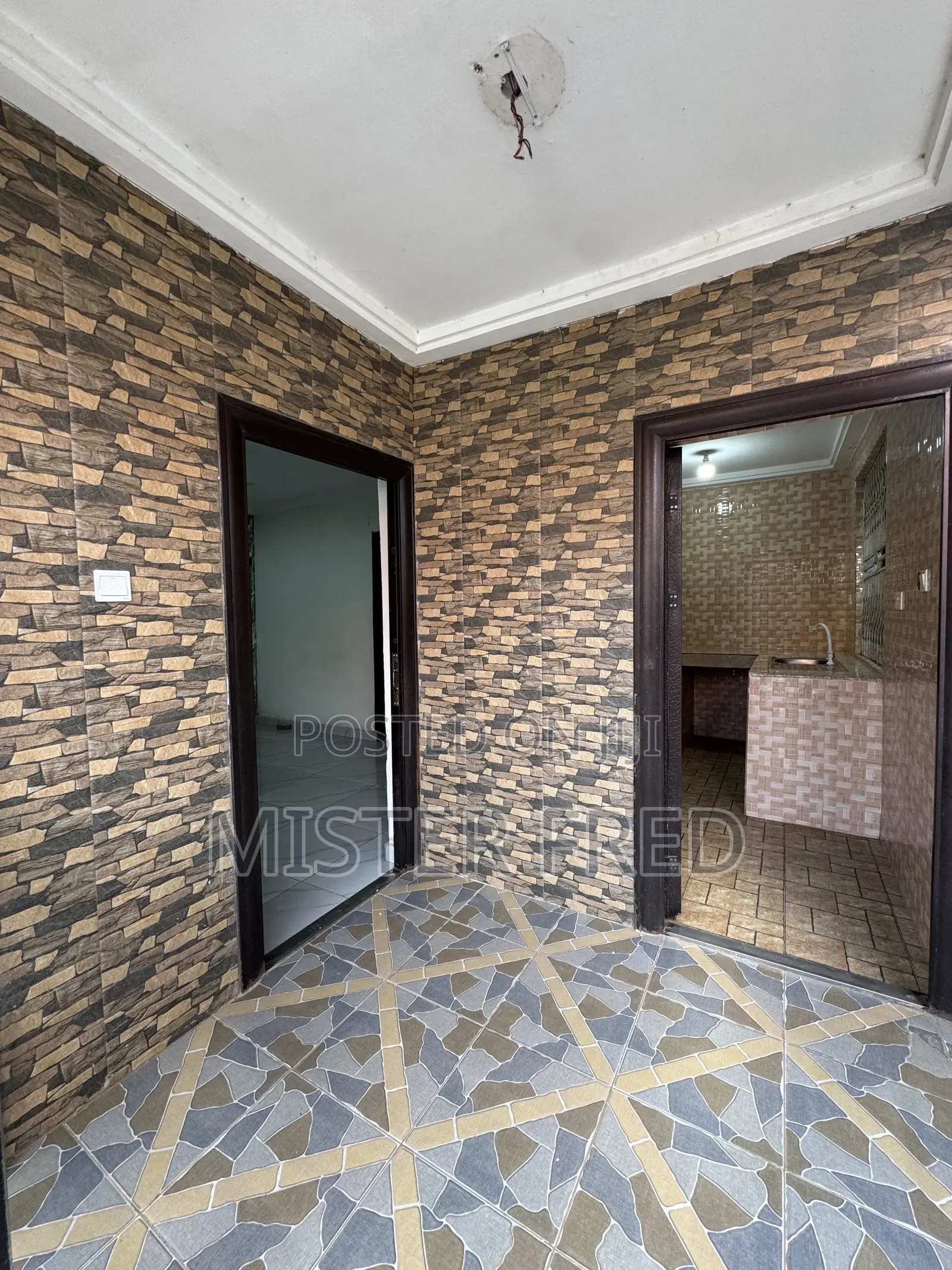 1bdrm Apartment in Redtop, Weija for rent in Weija
