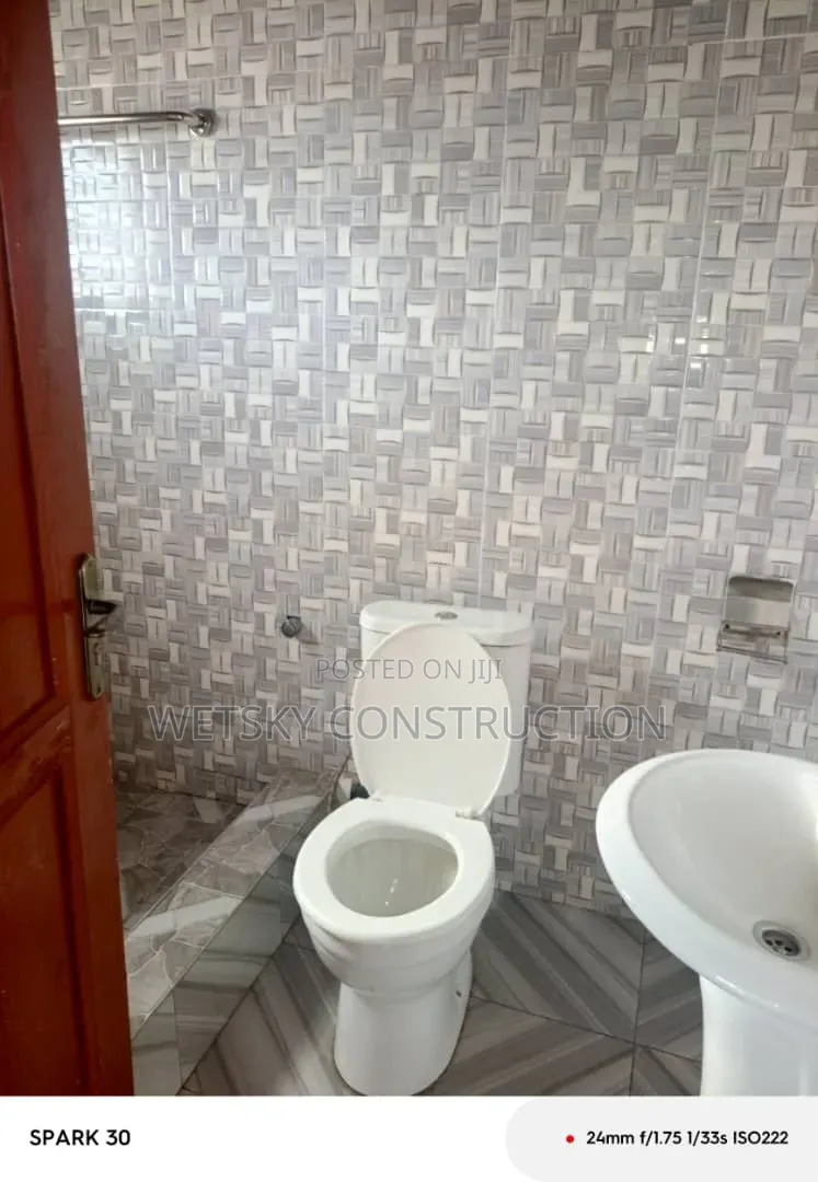 2bdrm Apartment in Kwashieman Main Road, Prince of Peace Area for rent in Prince of Peace Area