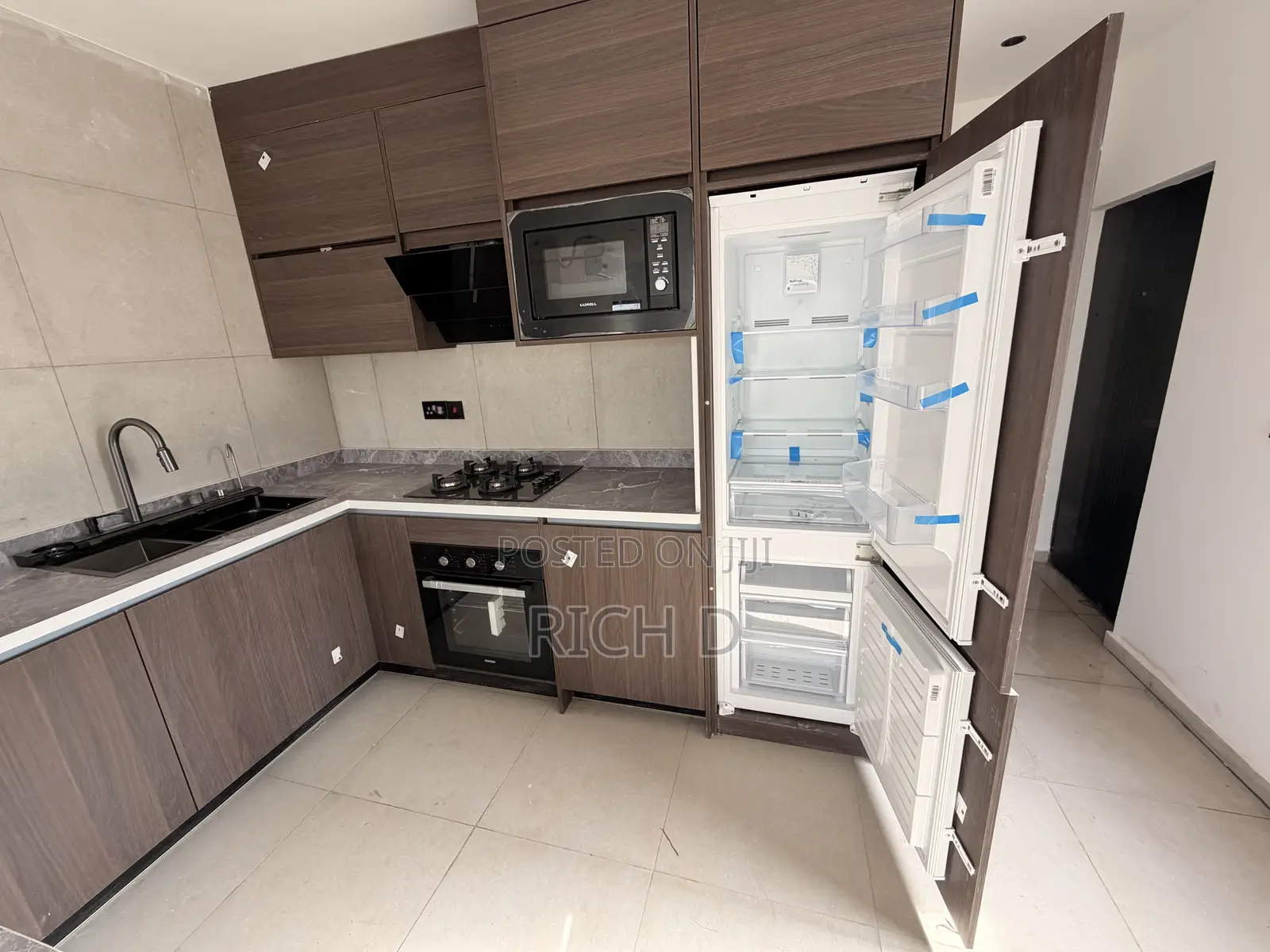 3bdrm House in Sole Lagoon View, Prampram for sale in Prampram