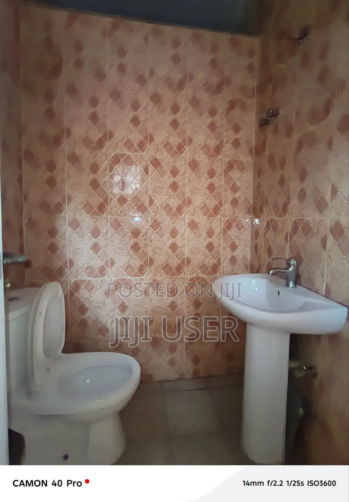 3bdrm House in ....., Ablekuma for rent in Ablekuma