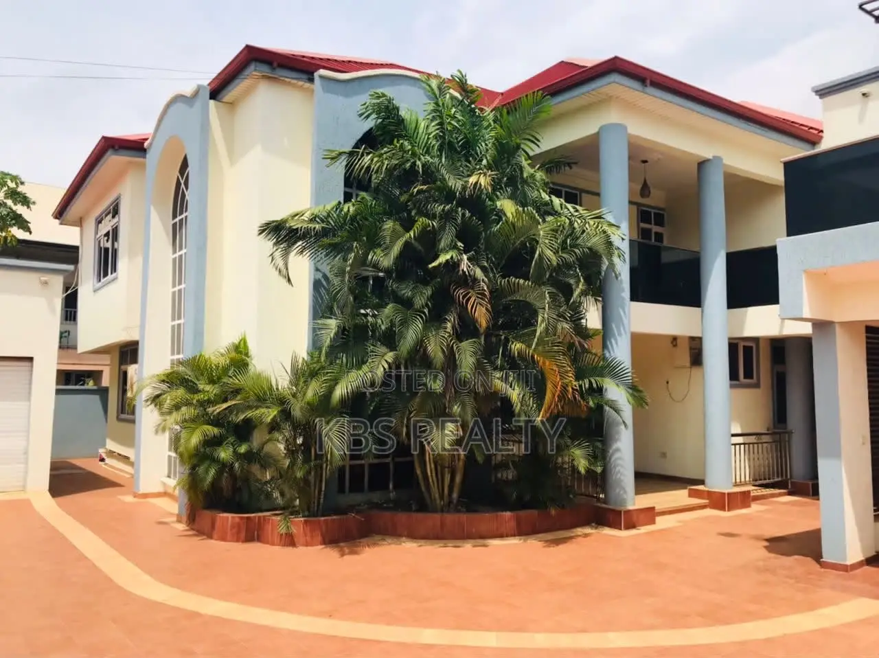 7bdrm Villa in American House for sale in American House