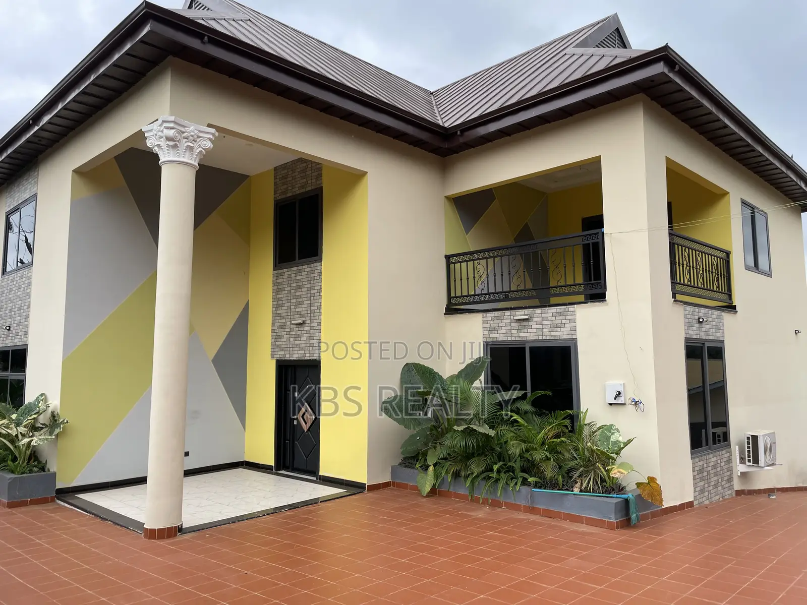 5bdrm Duplex in Danyame, Kumasi Metropolitan for rent in Kumasi Metropolitan