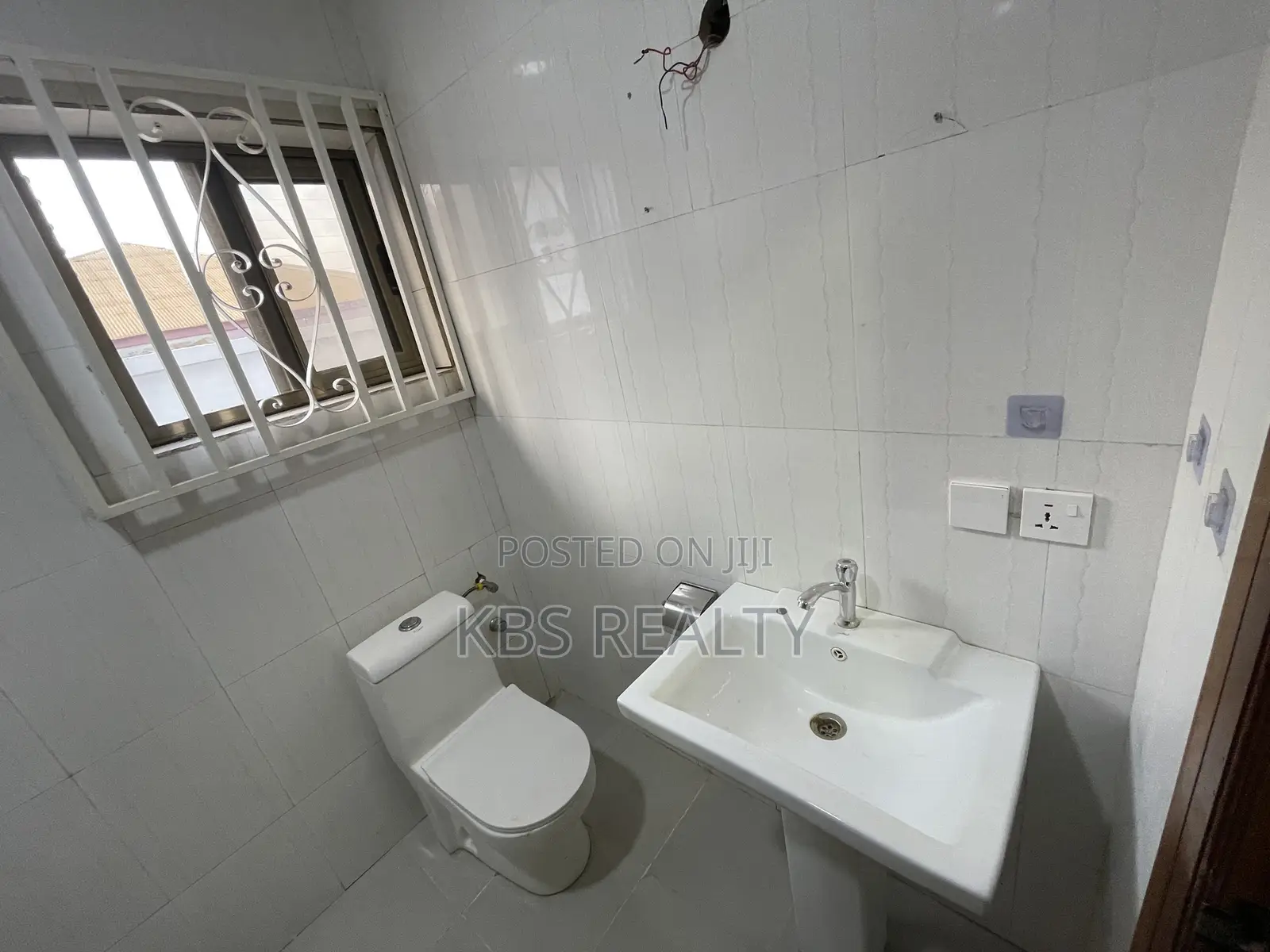 4bdrm House in Ahodwo, Kumasi Metropolitan for rent in Kumasi Metropolitan