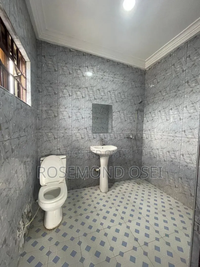 2bdrm House in Lakeside Community 4 for rent in Lake Side Estate