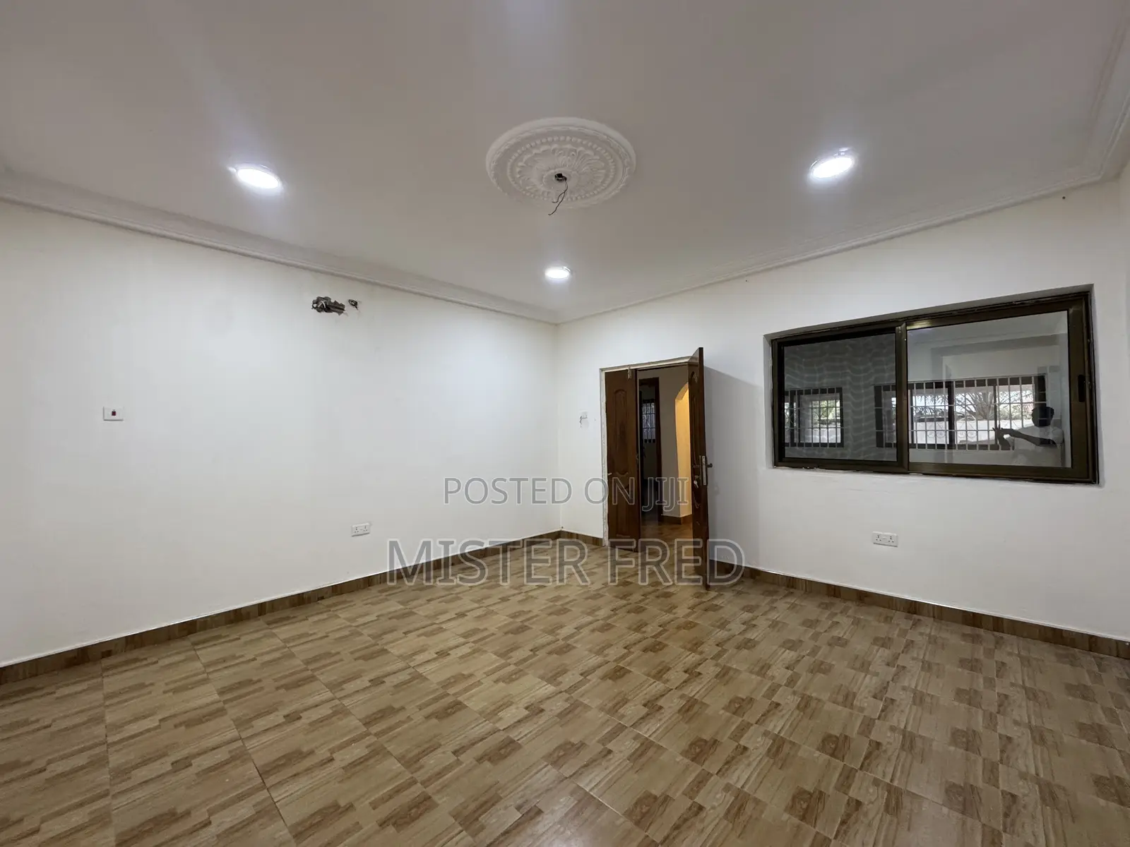 2bdrm Apartment in Old Barrier Kings, Weija for rent in Weija
