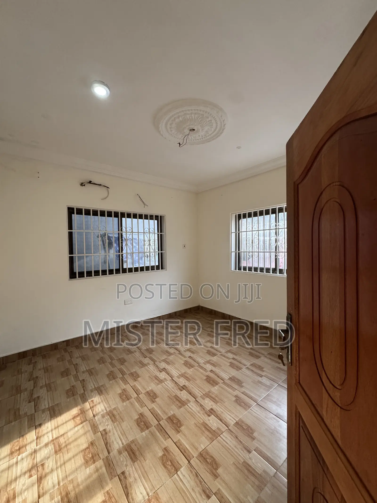 2bdrm Apartment in Old Barrier Kings, Weija for rent in Weija