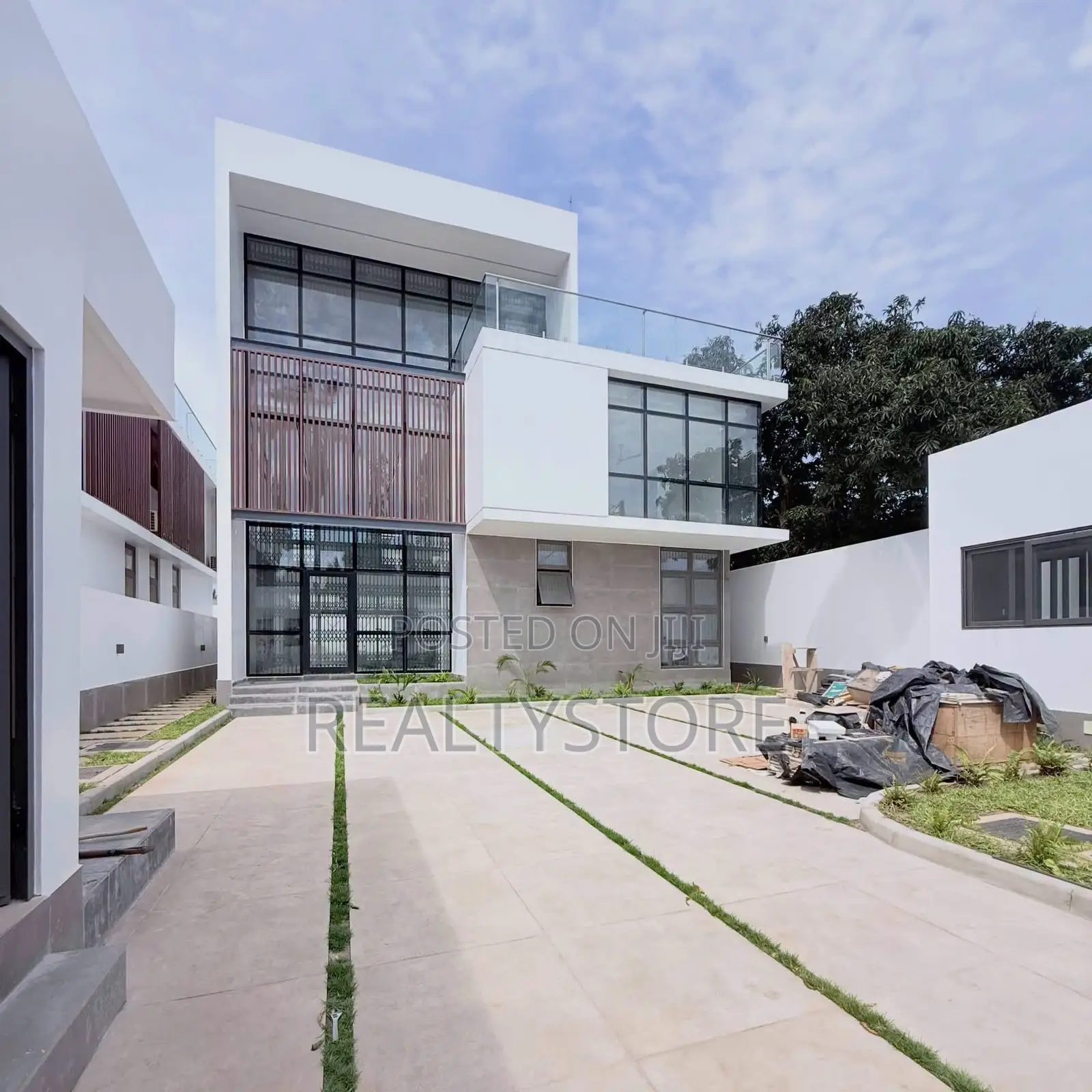 4bdrm House in Cantoment, Accra Metropolitan for rent in Accra Metropolitan