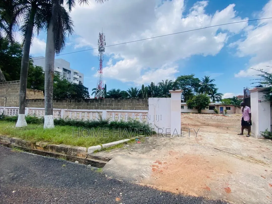 0.51 ACRE Size Land for Sale at Dzorwulu in Dzorwulu