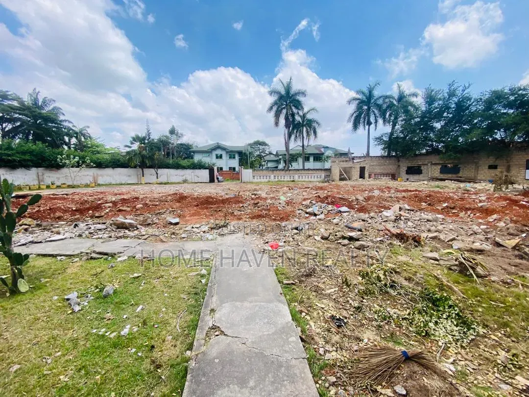 0.51 ACRE Size Land for Sale at Dzorwulu in Dzorwulu