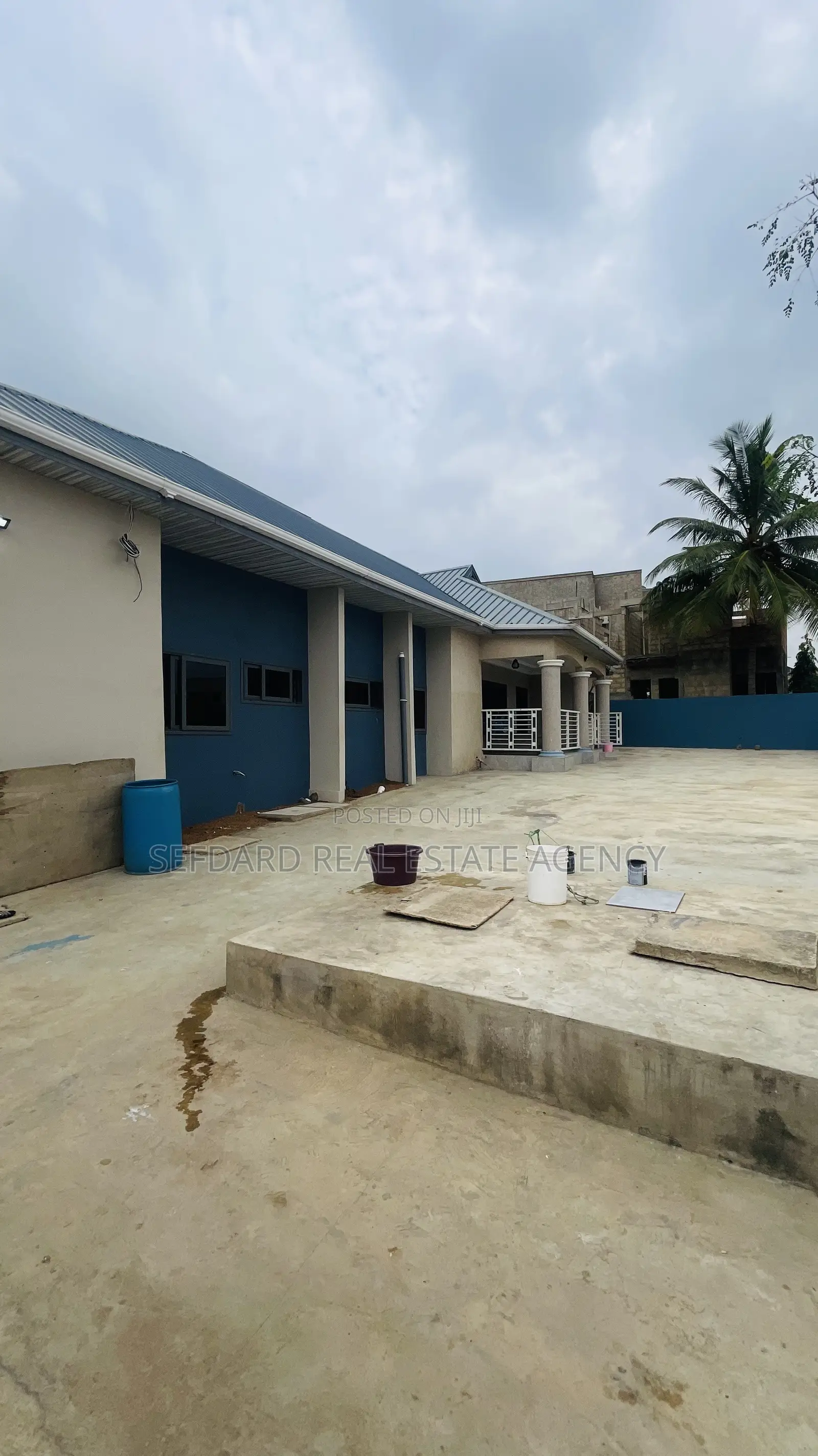3bdrm Apartment in Sefdard Properties, Pokuase for rent in Pokuase