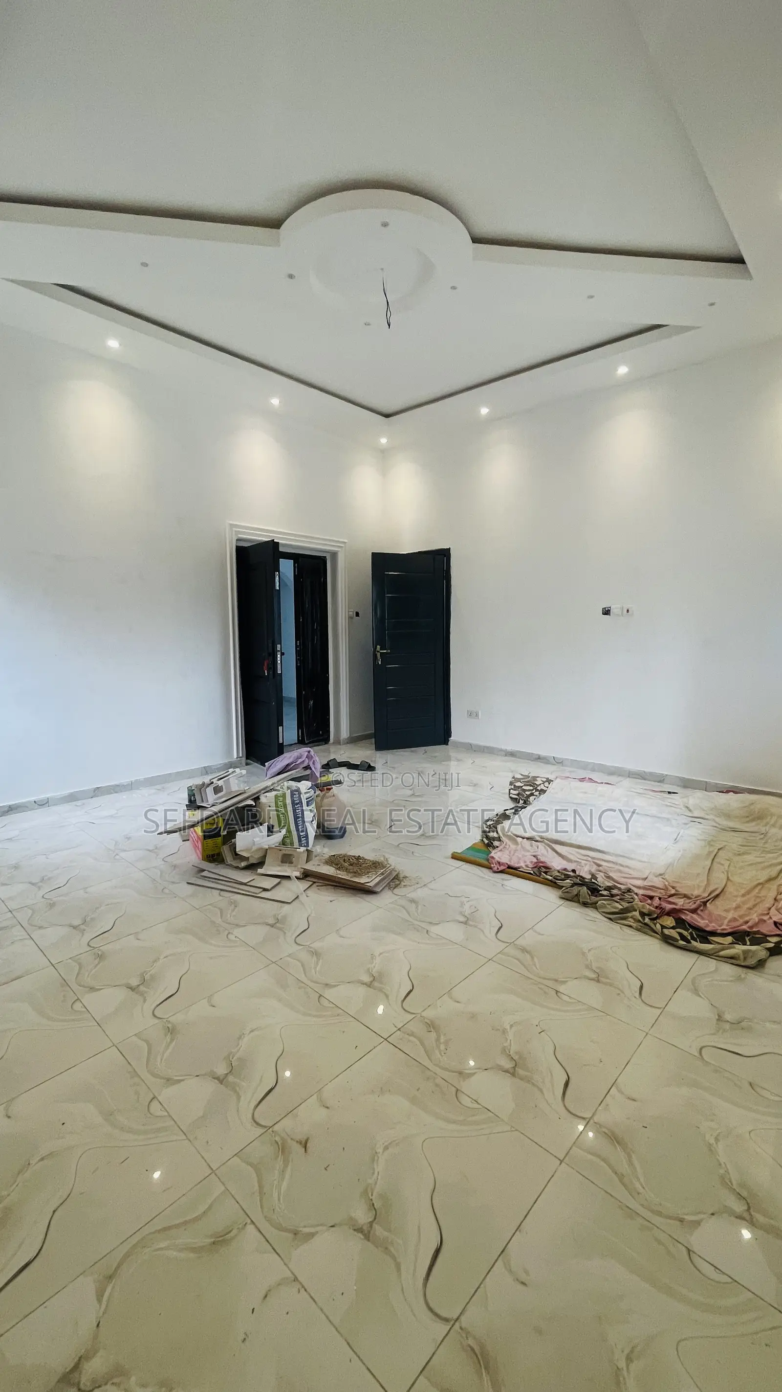 3bdrm Apartment in Sefdard Properties, Pokuase for rent in Pokuase