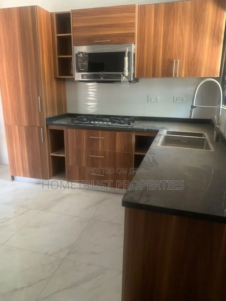 5bdrm House in Adenta Manyea for rent in Adenta