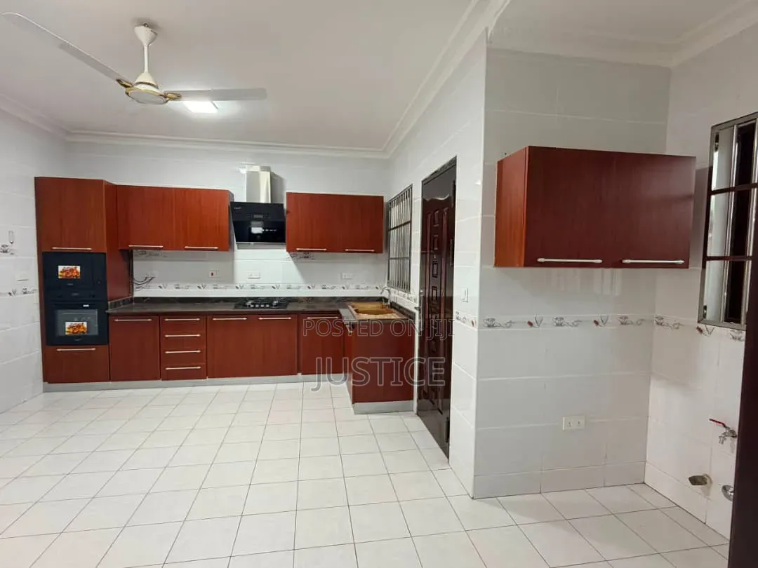 4bdrm House in Adjiringanor, Otano for rent in Otano