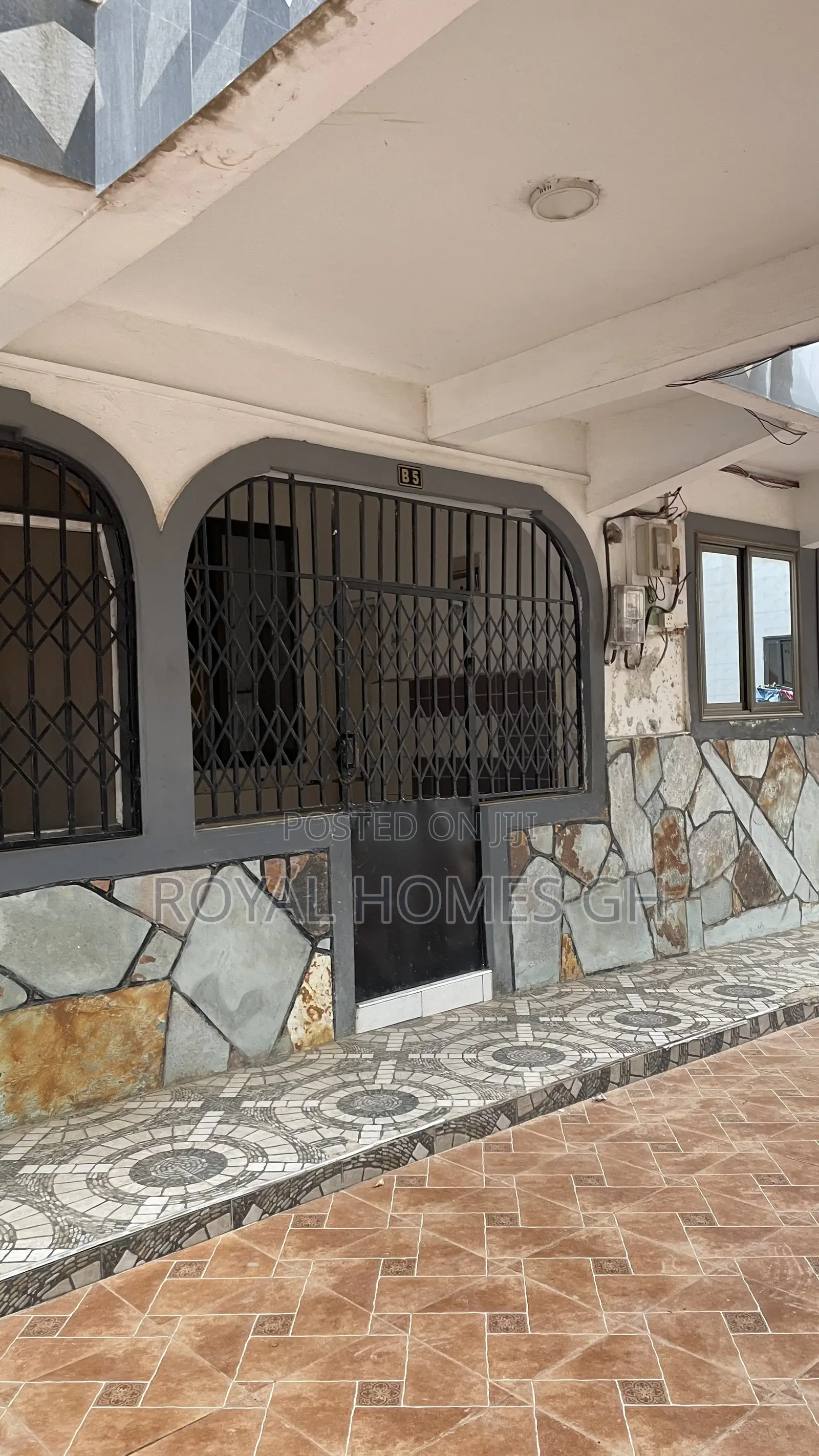 1bdrm Apartment in Royal Homes Gh, East Legon for rent in East Legon