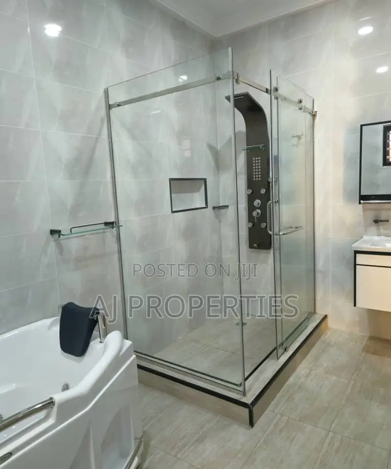 3bdrm House in Aj Property, Oyarifa Mall Area for sale in Oyarifa Mall Area
