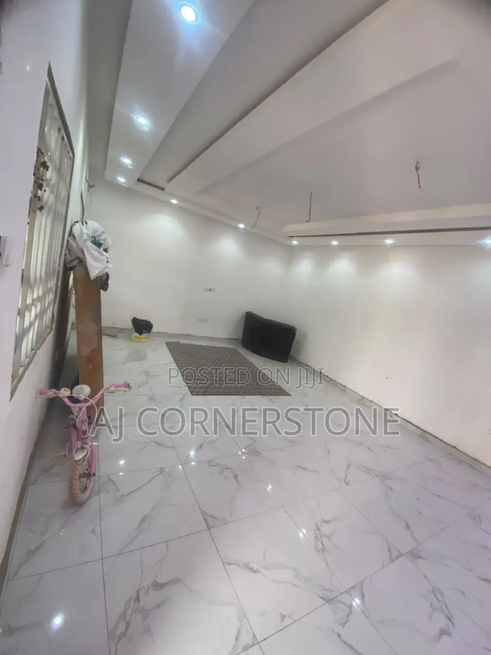 3bdrm Apartment in Last Stop for rent in Last Stop
