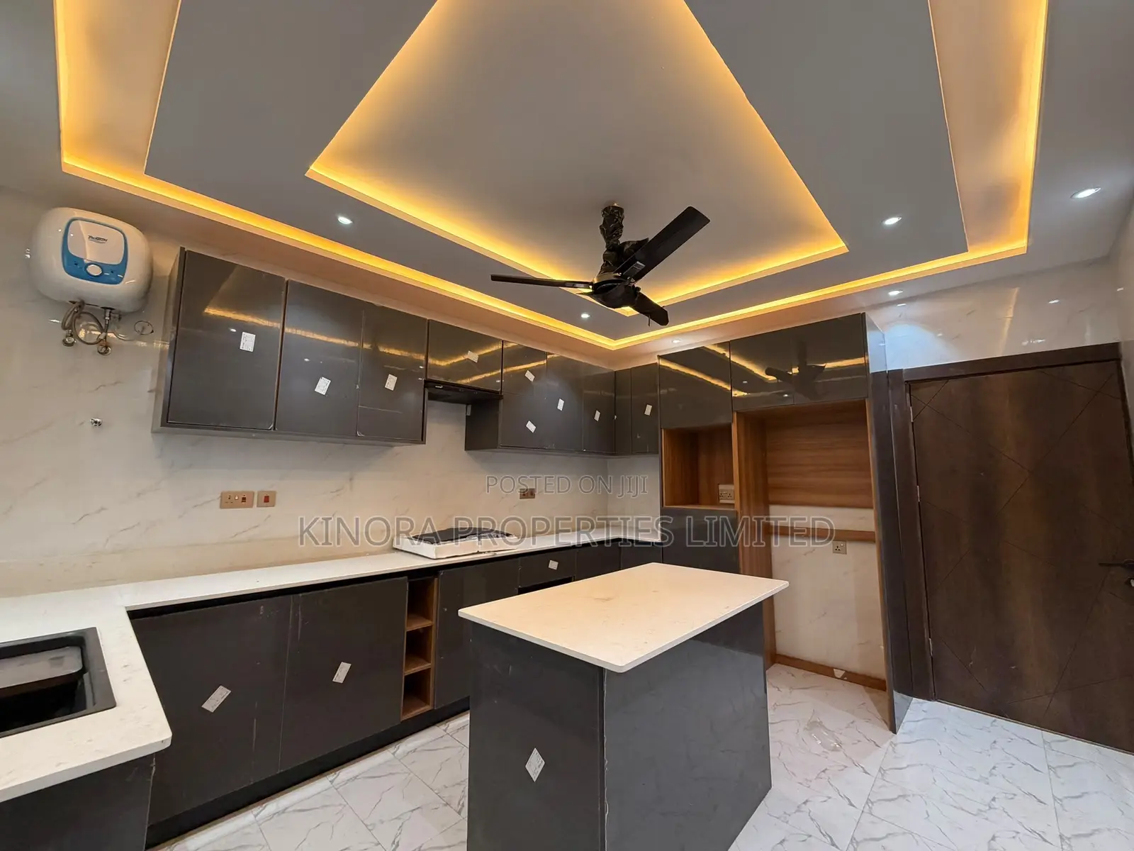 2bdrm Apartment in Lakeside for rent in Lake Side Estate