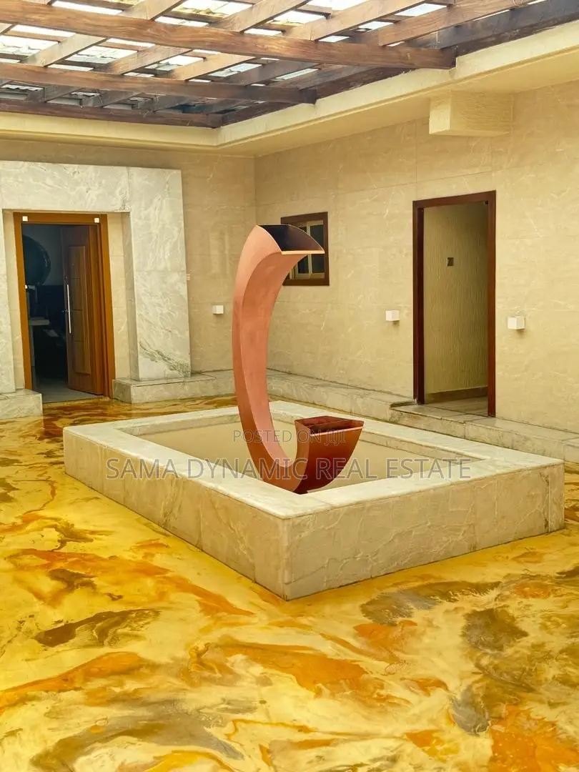 Furnished 6bdrm Mansion in Labone for rent in Labone