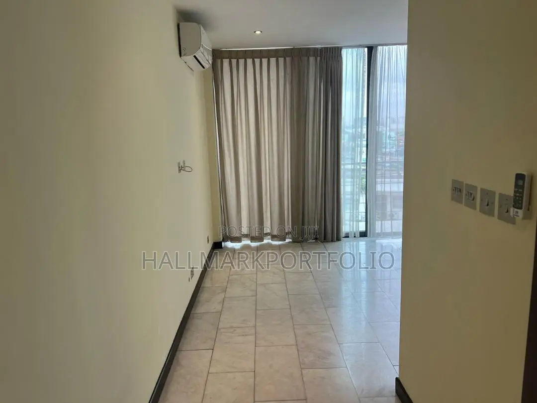 3bdrm Apartment in Airport Residential for sale in Airport Residential Area
