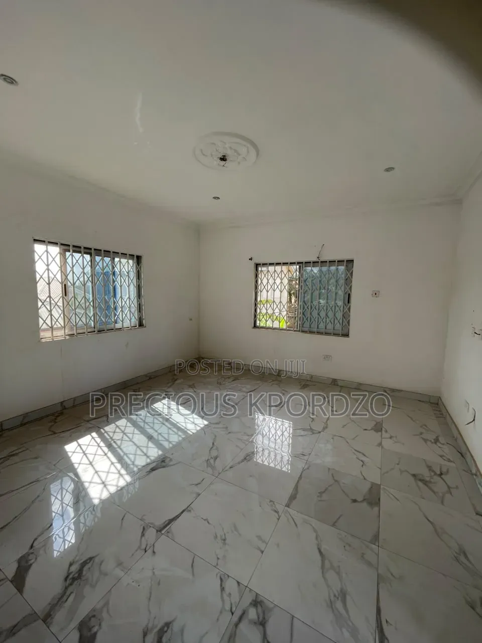 1bdrm Room & Parlour in Adenta Commandos for rent in Commandos