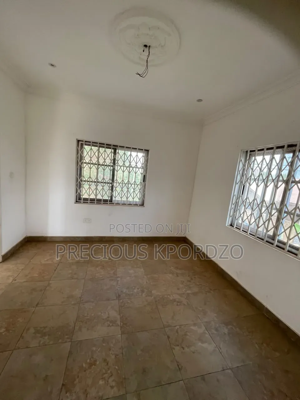 1bdrm Room & Parlour in Adenta Commandos for rent in Commandos