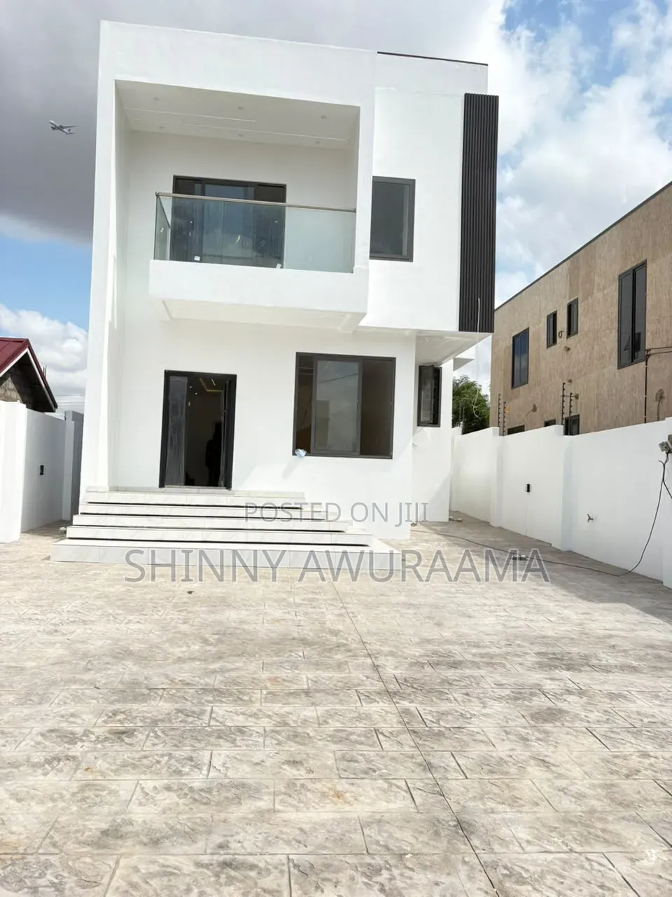 4bdrm House in East Legon Hills, School Junction for sale in School Junction