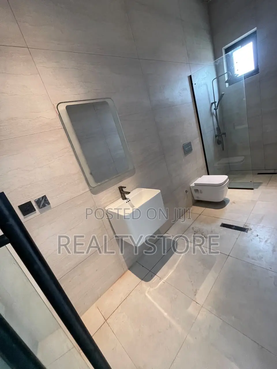 4bdrm House in Acp, Accra Metropolitan for sale in Accra Metropolitan