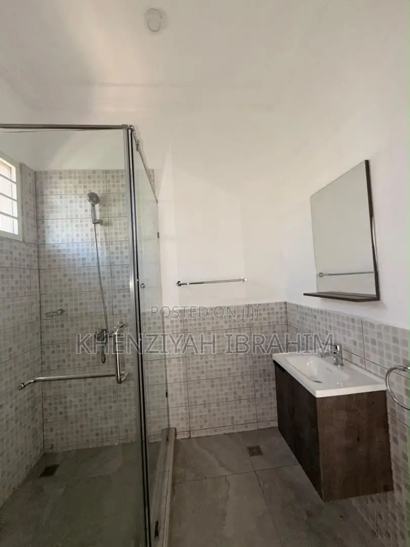 3bdrm House in Eastlegon Hills for rent in East Legon
