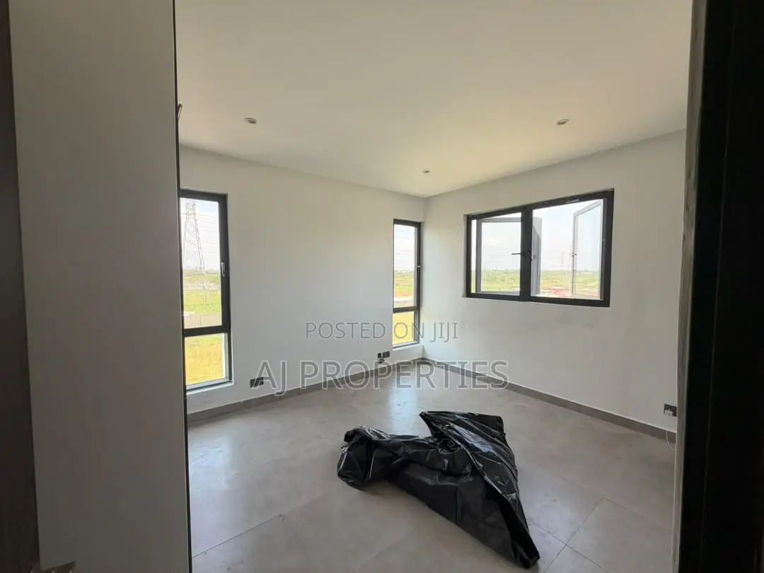 3bdrm House in Iconic-Stone, Adjiriganor for rent in Adjiriganor