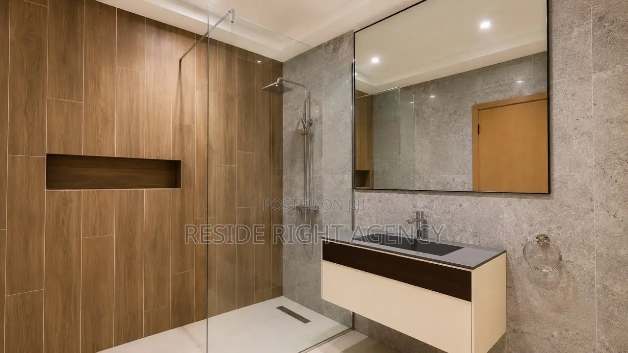 4bdrm House in Resideright, Oyarifa for sale in Oyarifa