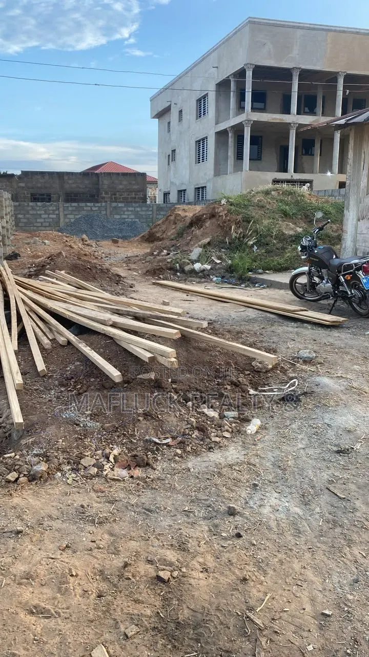 Half Plot at Lakeside in Lake Side Estate