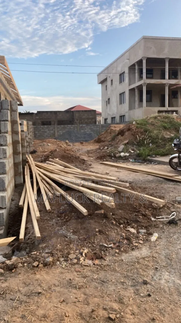 Half Plot at Lakeside in Lake Side Estate