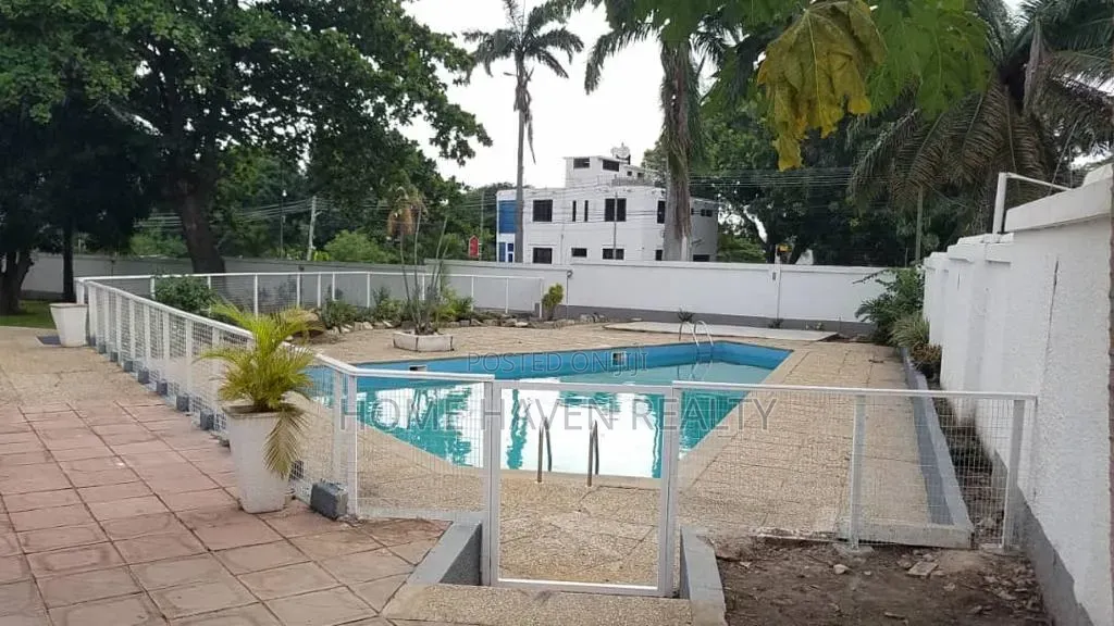 5bdrm House in North Ridge for rent in North Ridge