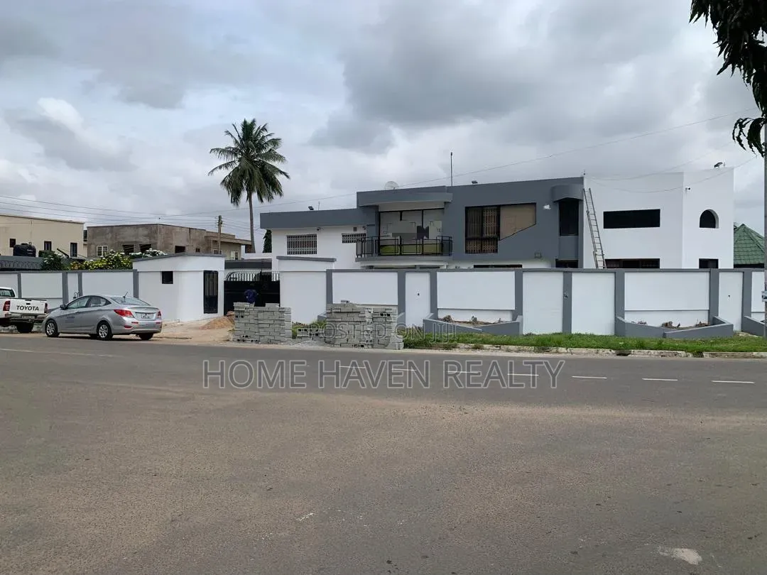 10 Office Space Rooms for Rent at Dzorwulu in Dzorwulu