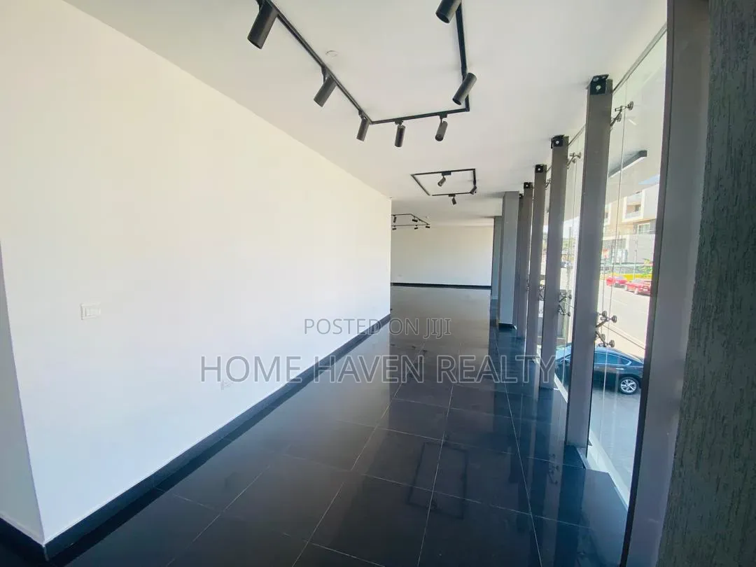 187 Square Meter Office Space for Rent at Dzorwulu in Dzorwulu
