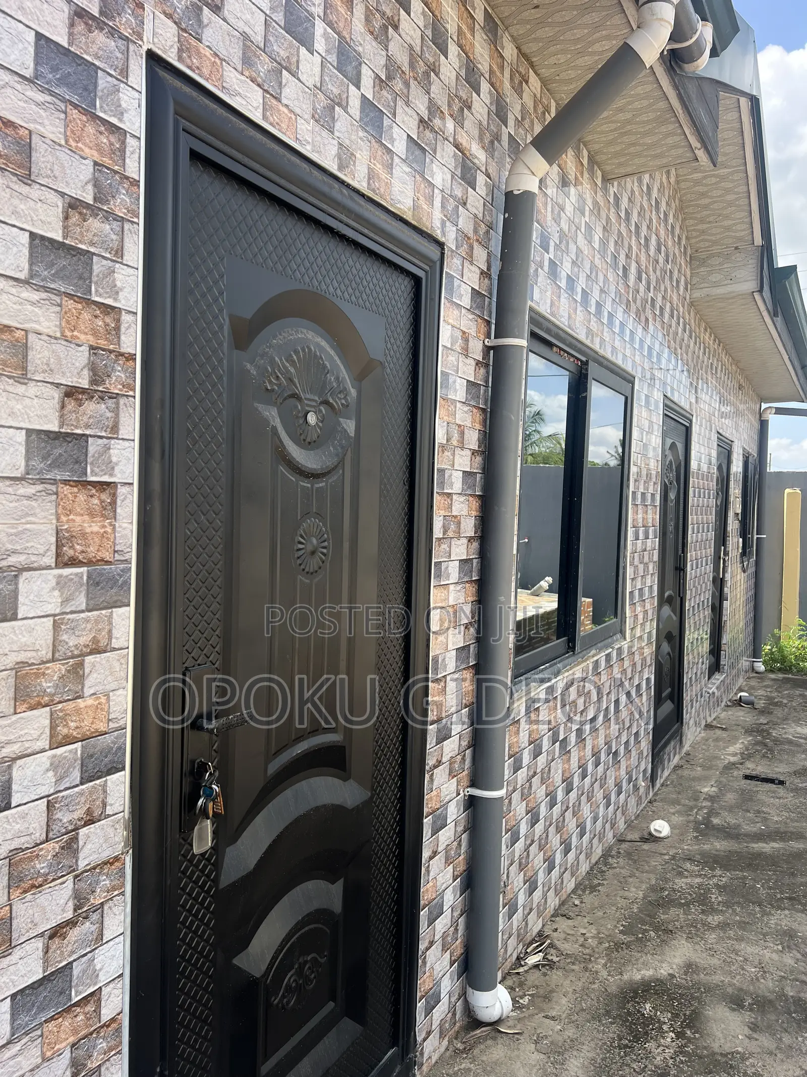 1bdrm Room & Parlour in Oduman, Manhean for rent in Manhean