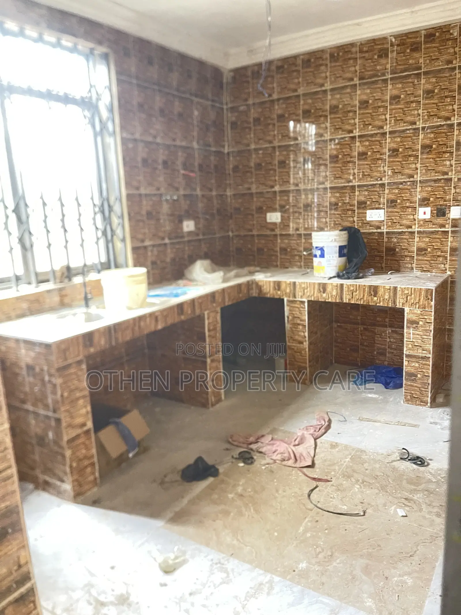 3bdrm Apartment in Othen Property Care, Awoshie for rent in Awoshie