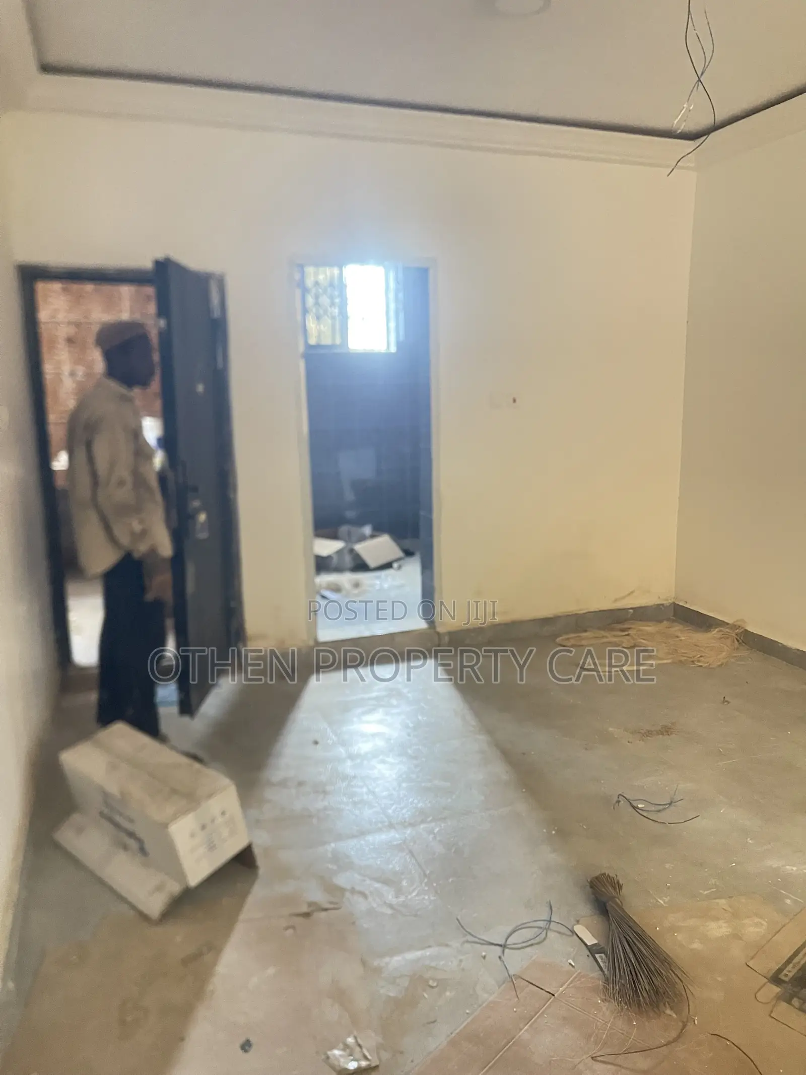 3bdrm Apartment in Othen Property Care, Awoshie for rent in Awoshie