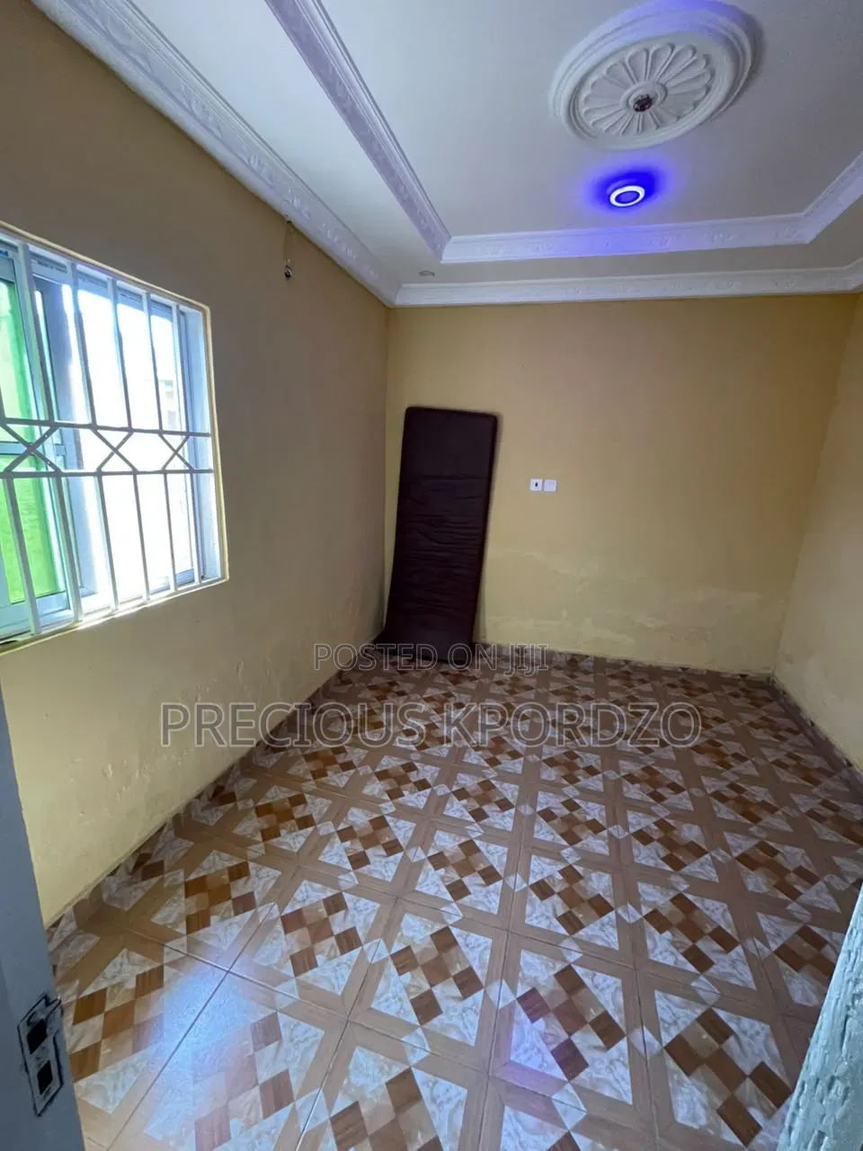 1bdrm Room & Parlour in Lakeside Comm 1 for rent in Lake Side Estate