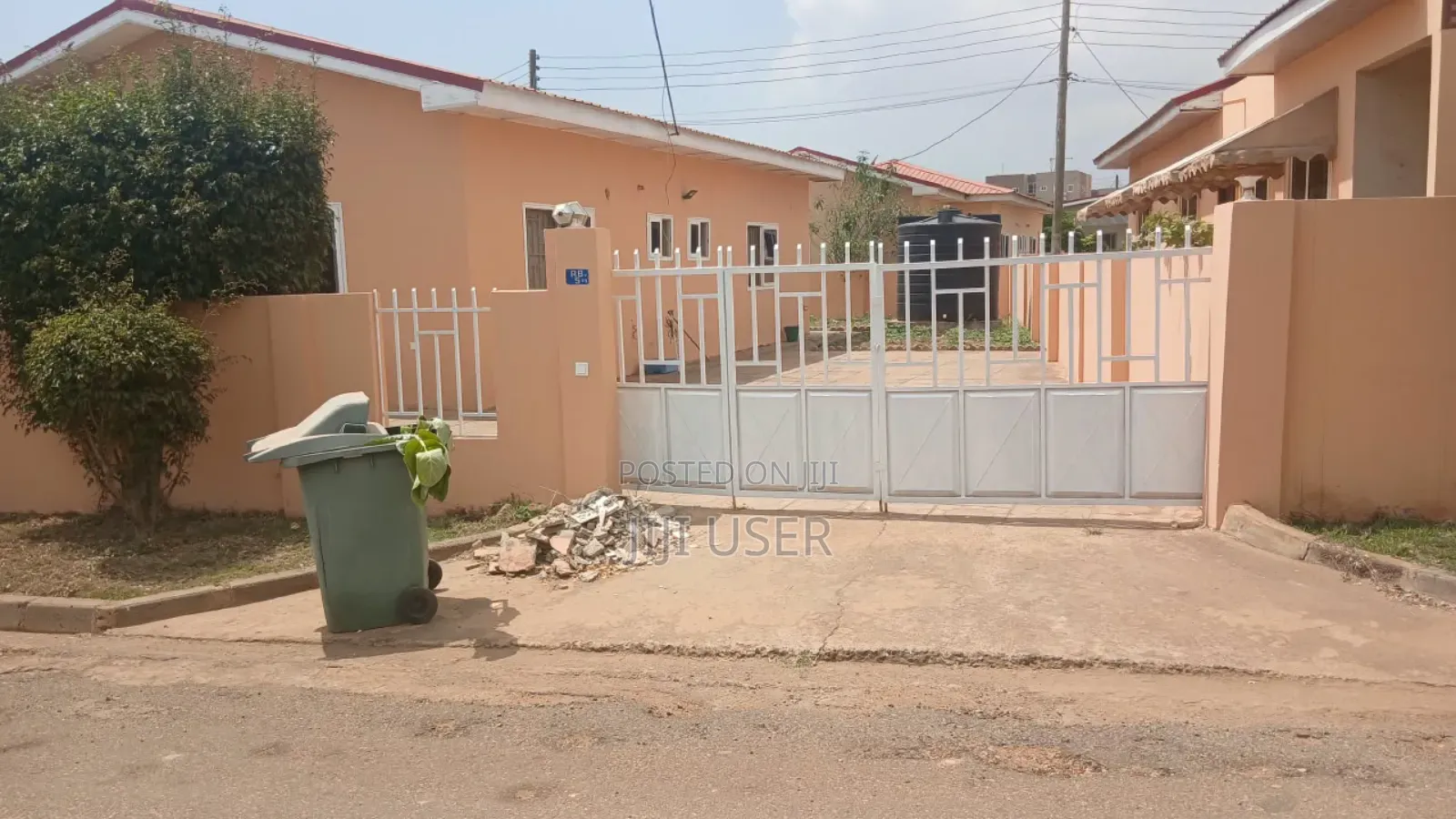 2bdrm House in ....., Community 25 for rent in Community 25