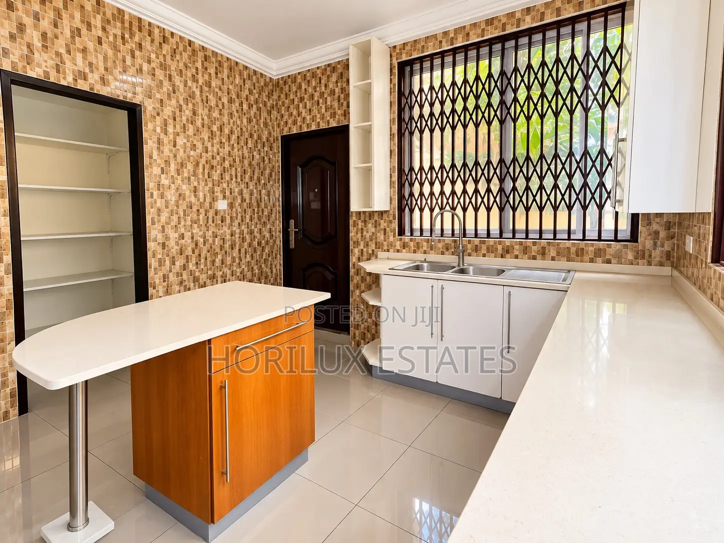 3bdrm Duplex in Oak Villa, Abokobi for sale in Abokobi