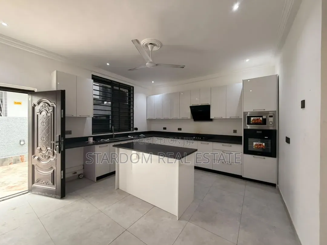 3bdrm Apartment in Haatso, ECOMOG for rent in ECOMOG