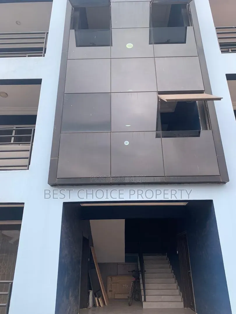 2bdrm Apartment in East Legon, A&C Mall Area for sale in A&C Mall Area