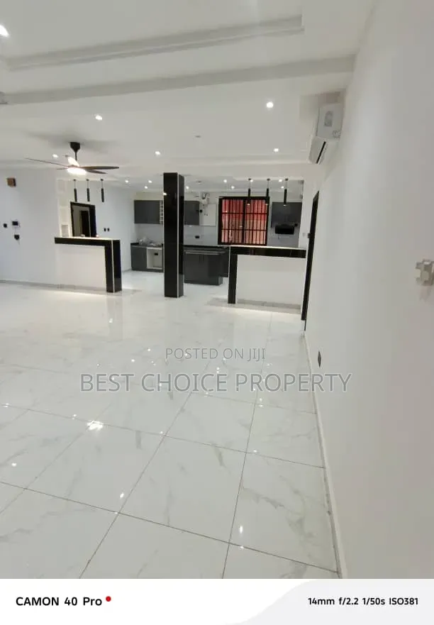 4bdrm House in Adenta, Container, A&C Mall Area for sale in A&C Mall Area
