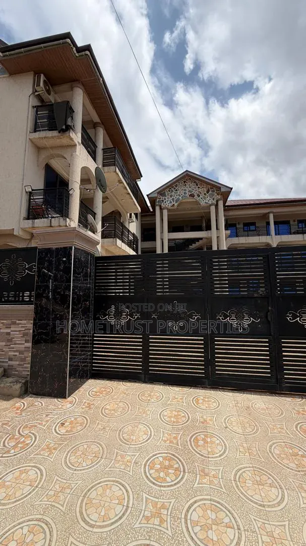 2bdrm Apartment in Pokuase Amafrom for rent in Pokuase
