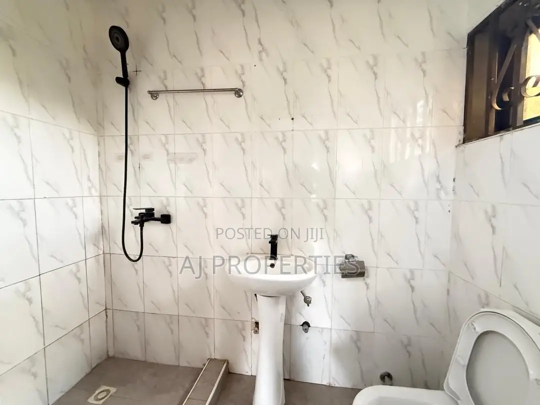 2bdrm Apartment in Aj Properties, East Legon for rent in East Legon