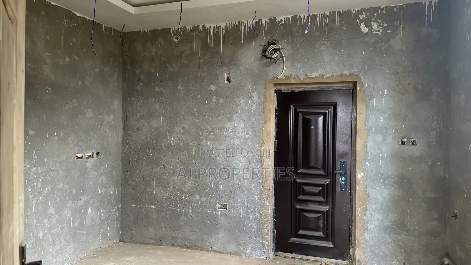 4bdrm House in Aj Properties, Old Ashomang for sale in Old Ashomang
